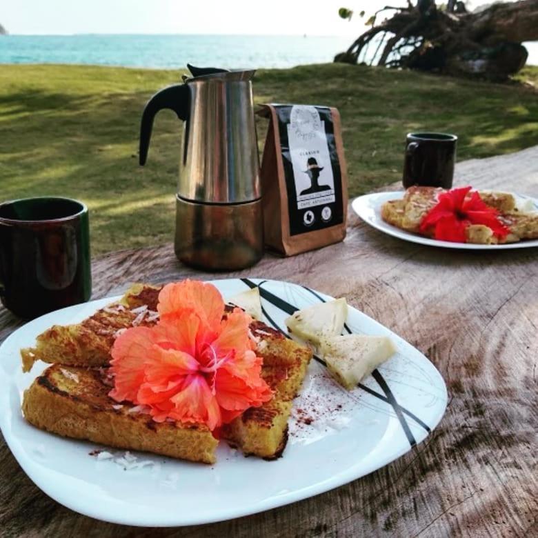 Bed and Breakfast Cafe Del Mar Sapzurro Exterior foto
