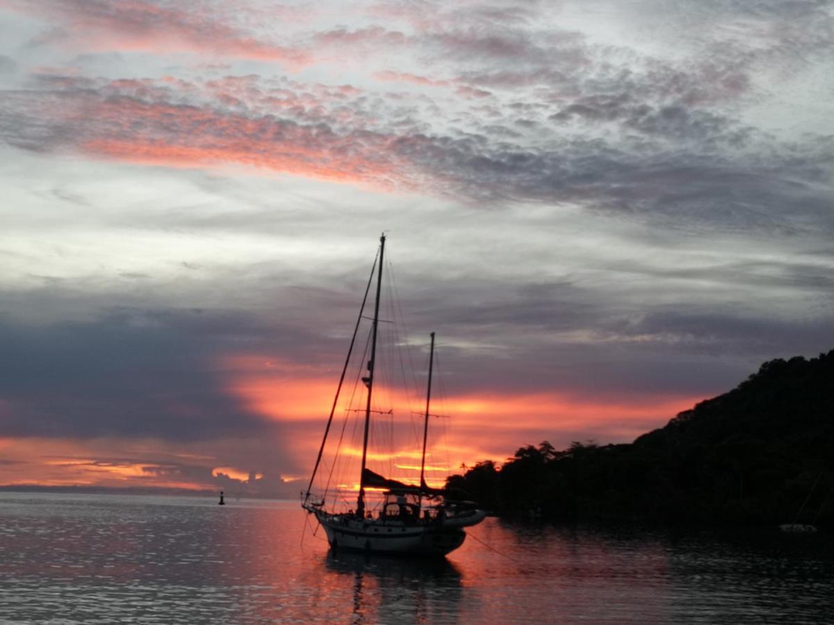 Bed and Breakfast Cafe Del Mar Sapzurro Exterior foto